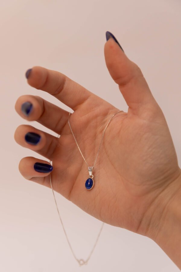Dije Barcelona con Lapislazuli - Image 6