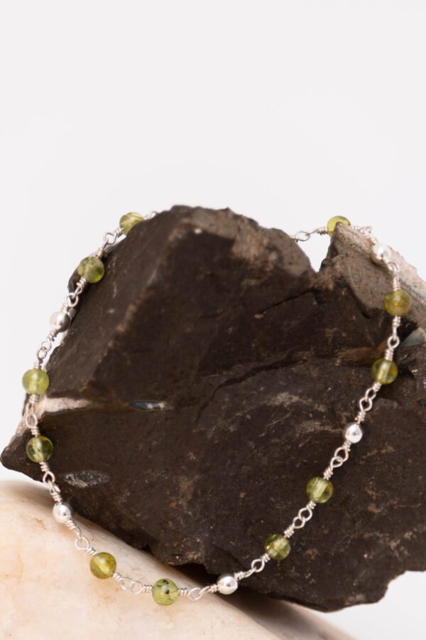 Pulsera Butan con Peridoto - Image 3