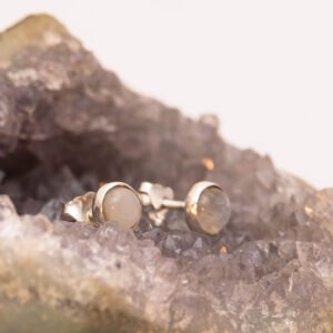 Aros Indonesia con Piedra Luna