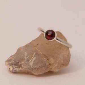 Anillo Africa con Granate