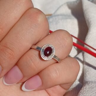 Anillo Estambul con Granate