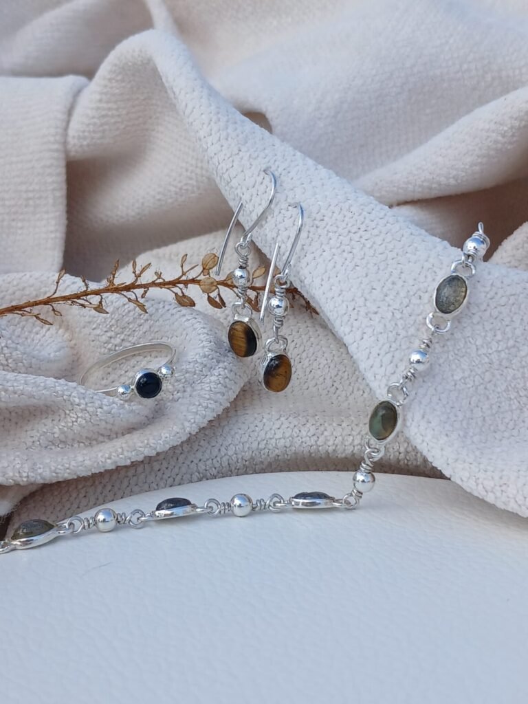 Pulsera Sanur con Labradorita