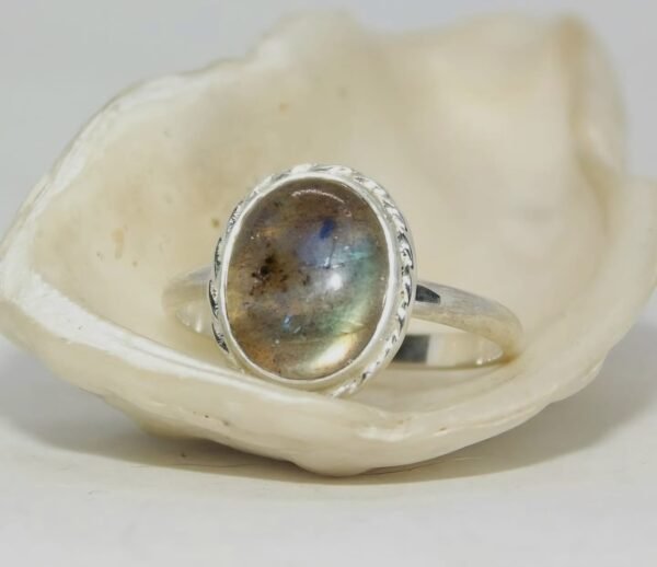Anillo Nairobi con Labradorita